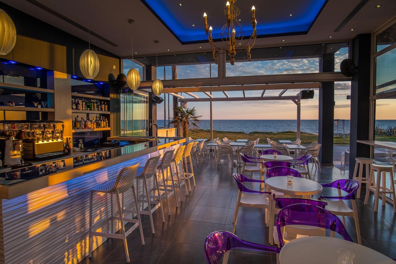Must Boutique Hotel & Restaurant Канали Экстерьер фото