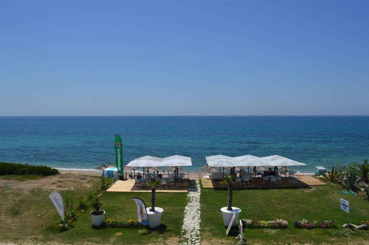 Must Boutique Hotel & Restaurant Канали Экстерьер фото